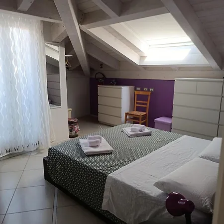 Casa Mary, A Comfortable Attic Near The Beach-lavagna Centro Lavagna